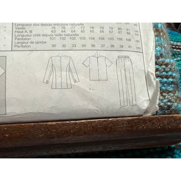 McCalls 9023 Sewing pattern suit blazer top pants size 22 - Picture 7 of 7